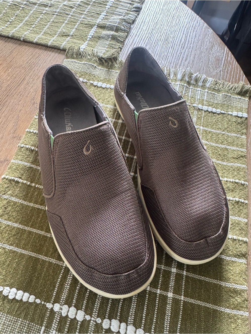 OluKai Men’s Brown Knit Slip-On Loafer